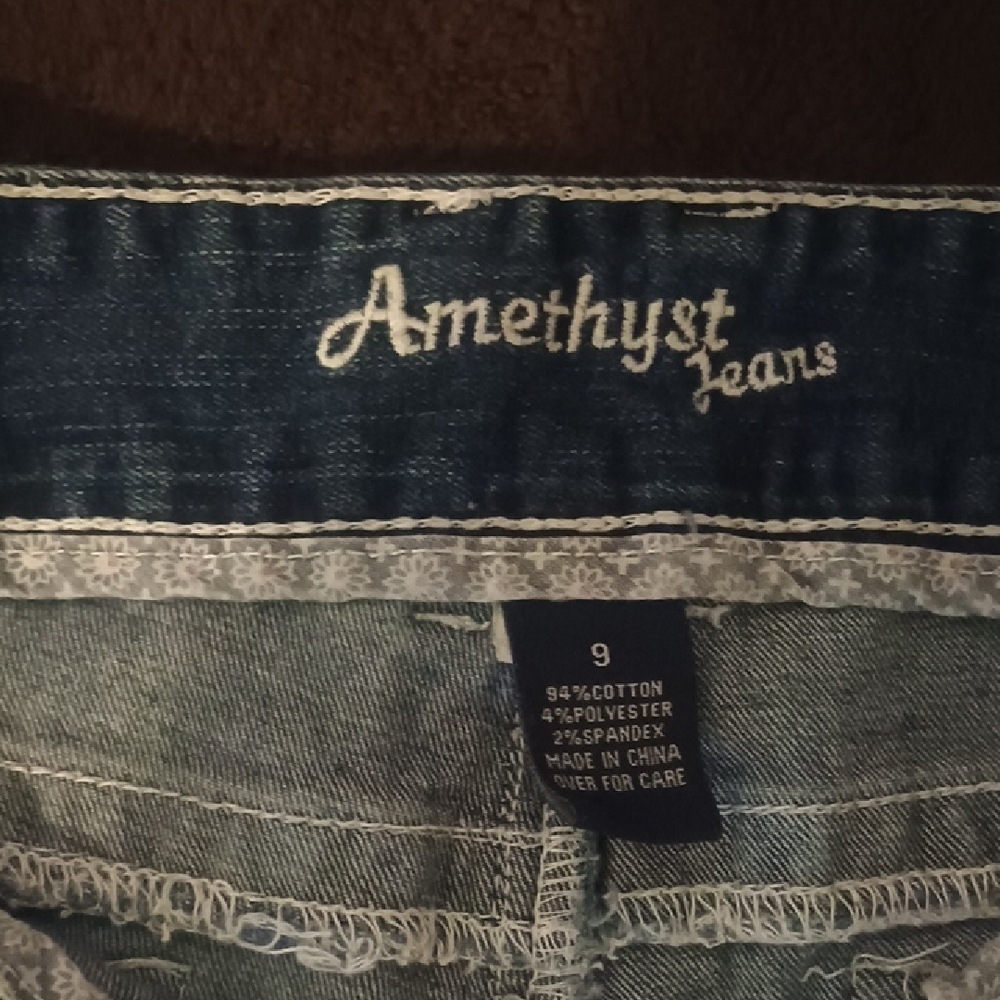 Amethyst Jeans Women's Blue Denim Shorts - Picture 2 of 4